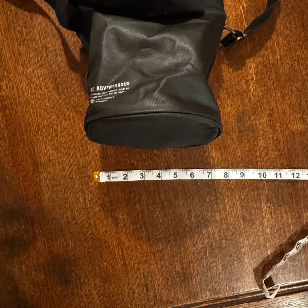 insulated shoulder /water bag